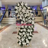 تاج گل ترحیم مدل سفید