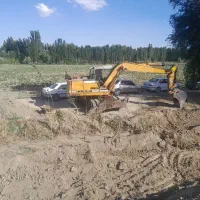 بیل لیبهر ۹۱۲ لاستیکی