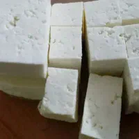 پنیر و ماست محلی