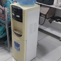 آبسردکن فروشگاه ی