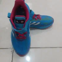 کتونی آدیداس اصل سایز ۳۶