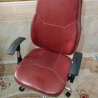 صندلی چرخدار اداری