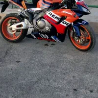 cbr1000