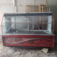یخچال ویترینی شیشه خم