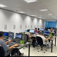 جذب کار اموز خانم در کافینت