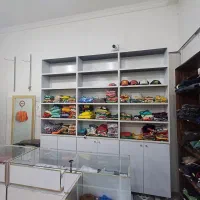 قفسه ویترین