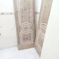 سه عدد درب چوبی سالم بدون اب خوردگی و ترک