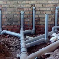 لوله کشی اب و فاضلاب و تعمییر پمپ اب در منزل