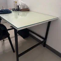 میز طراحی معماری و صندلی