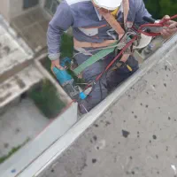 پیچ رولپلاک نما تعمیرات نما شستشو