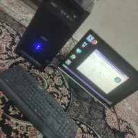 سیستم کامپیوتر کاملا سالم تمیز