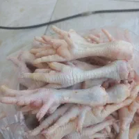 پا مرغ با پوست ۷۰ بدون پوست ۹۰