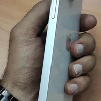 اپل iPhone 13 با حافظهٔ ۱۲۸ گیگابایت|موبایل|اصفهان, باتون|دیوار