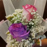 گل‌آرایی گل طبیعی و مصنوعی و روبانی