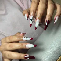 تخفیف ویژه خدمات ناخن فقط ۵۵۰