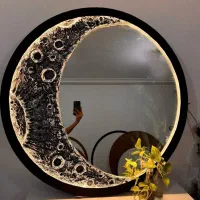 آیینه و ماه