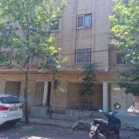 آپارتمان ۶۰ متری در آجودانیه/ فوری فروشی