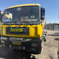 راننده میکسر حمل بتن