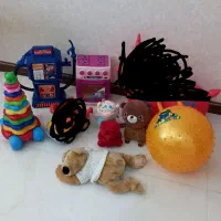تعدادی اسباب بازی