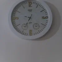 ساعت دیواری