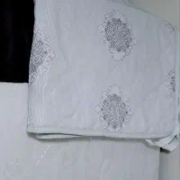 تخت ۲ نفره بهمراه روتختی
