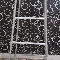 چهارپایه آهنی