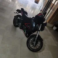 بنلی ۲۵۰ شاتون زده