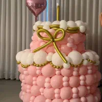 فروش بادکنک کیکی صورتی