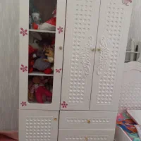 کمد بچه سالم و تمیز