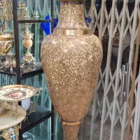 گلدان فول قلم ارتفاع 180و چند قلم برنجی