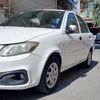 سایناs کم کار تمیز