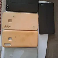 تعدادی قاب گوشی