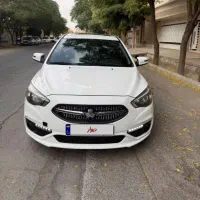 شاهین 1400 سانروف دار