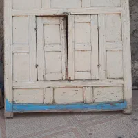 در چوبی قدیمی