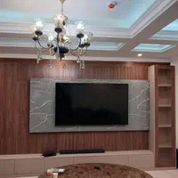 نصاب نصب پایه دیواری براکت تلویزیون به روی دیوار