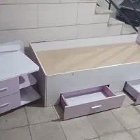 تخت کودک و نوجوان