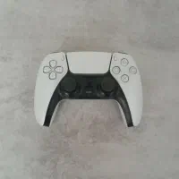 دسته ps5 در حد نو