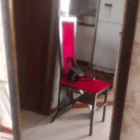 آینه قدی سالم و کم استفاده