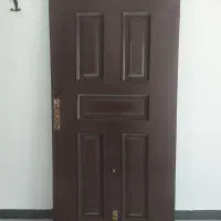 درب ورودی آپارتمانی