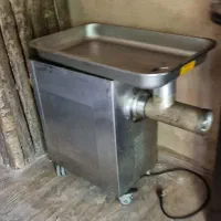 چرخ گوشت صنعتی ایستاده در حد نو