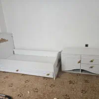 تخت خواب و بوفه