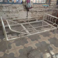تخت بیمارستانی