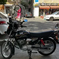 موتور سیکلت اچ ال ایکس تی وی اس