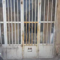 مغازه ۵۲ متری ابن سینا