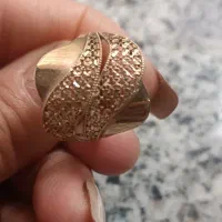 گردنی البرنادو و گوشواره و انگشتر طلا در حد نو