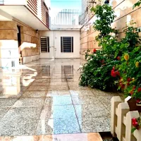 دربست نوساز پل خواجو بسیار تمیز امن و آرام/ تماس24