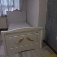 تخت و کمد دو منظوره برند ژیک