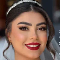 میکاپ vip با مواد برند فقط 1300