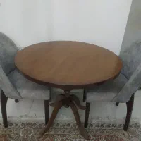 میز و صندلی
