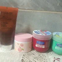 مراقبتی پوست و ناخن